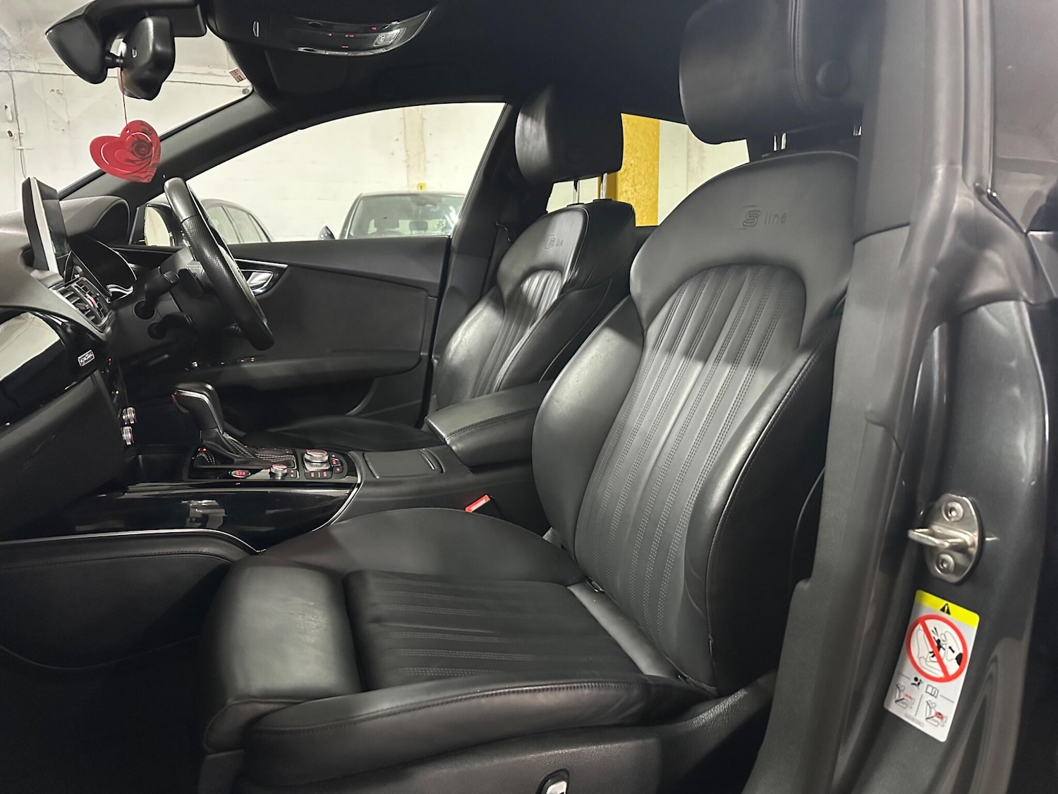 Used Audi A7 2017 for sale - 77574978: Photo 33