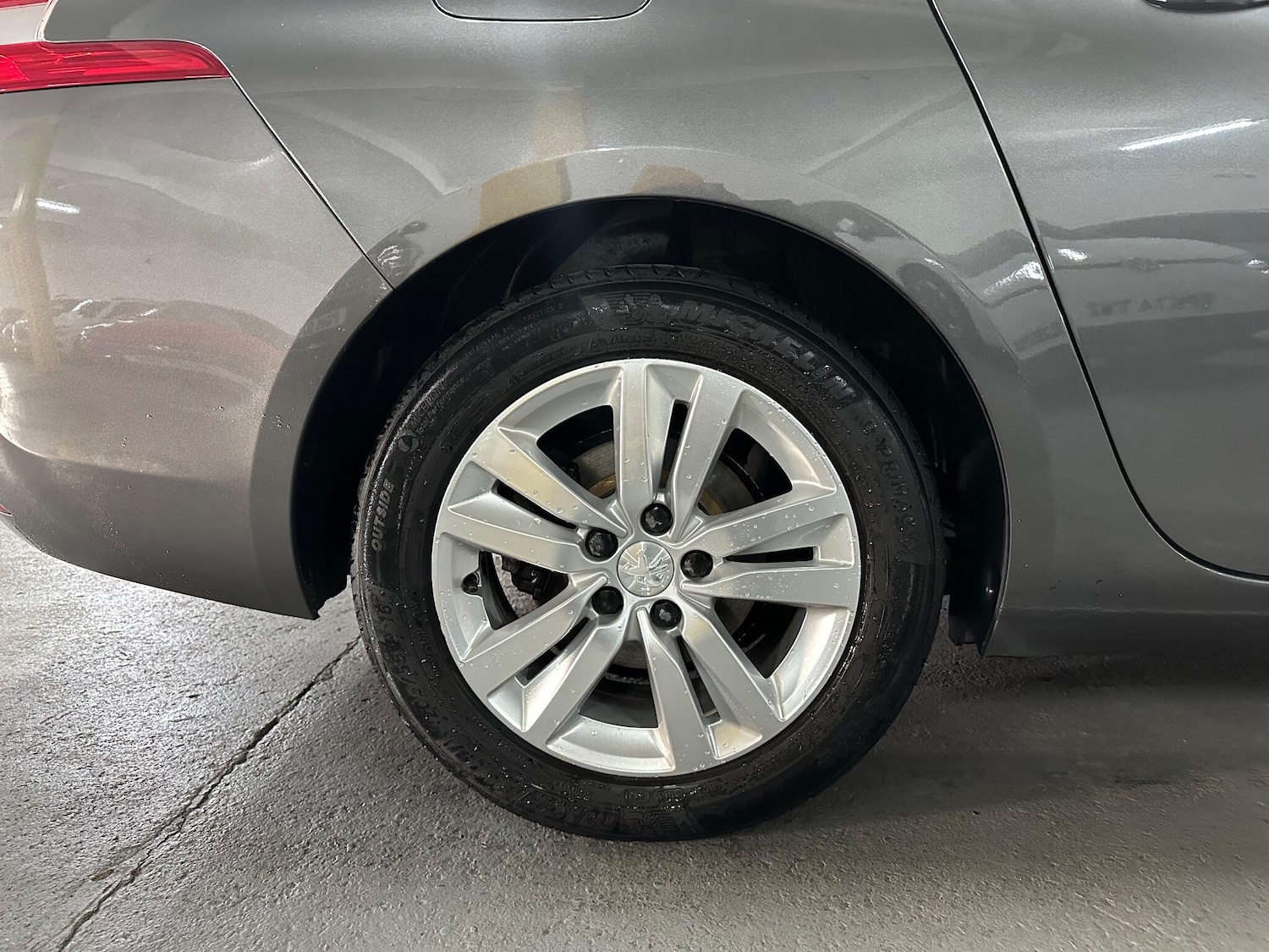 Used Peugeot 308 SW 2019 for sale - 76371004: Photo 21