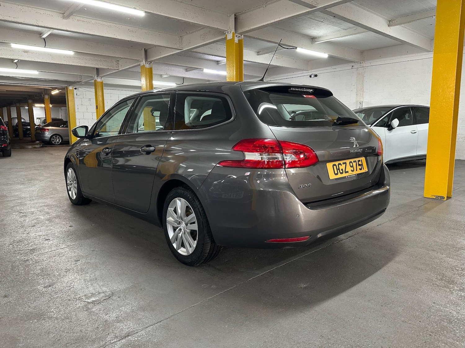 Used Peugeot 308 SW 2019 for sale - 76371004: Photo 6