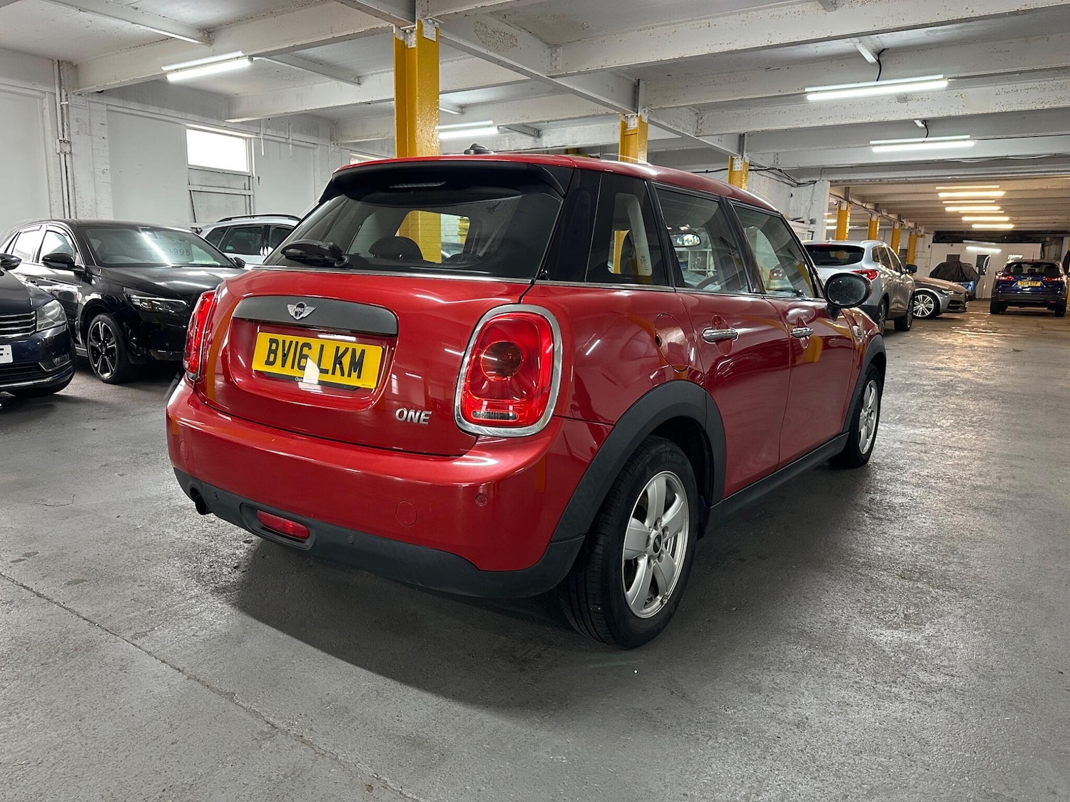 Used MINI Hatch 2016 for sale - 76995952: Photo 3