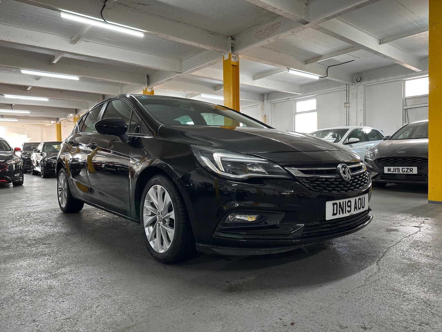 Used Vauxhall Astra 2019 for sale - 76013774: Photo 1