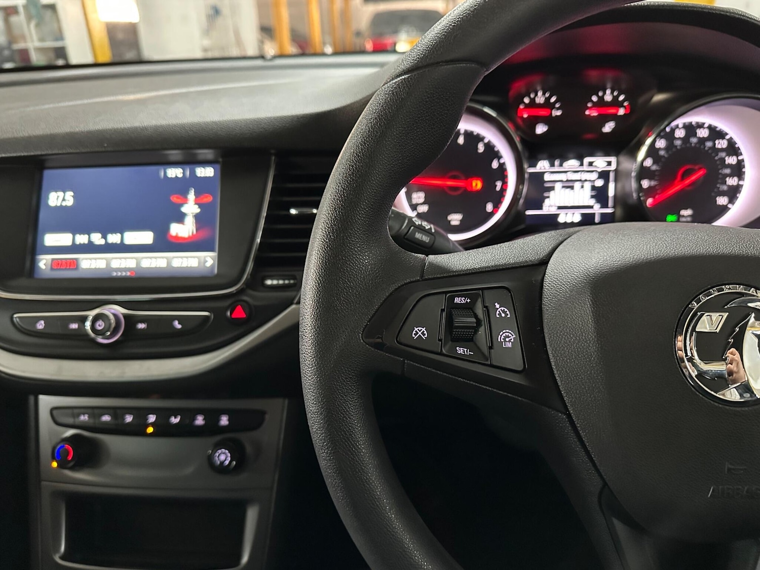 Used Vauxhall Astra 2019 for sale - 76013774: Photo 22