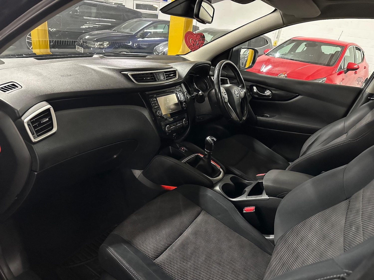 Used Nissan Qashqai 2015 for sale - 77191323: Photo 16