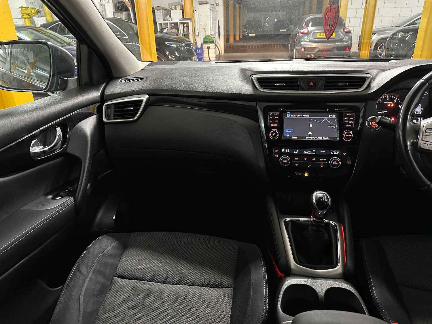 Used Nissan Qashqai 2015 for sale - 77191323: Photo 27