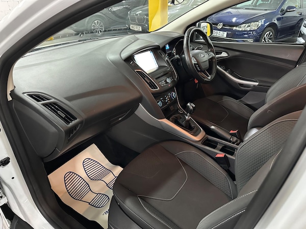 Used Ford Focus 2017 for sale - 75060542: Photo 18