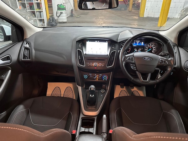 Used Ford Focus 2017 for sale - 75060542: Photo 20