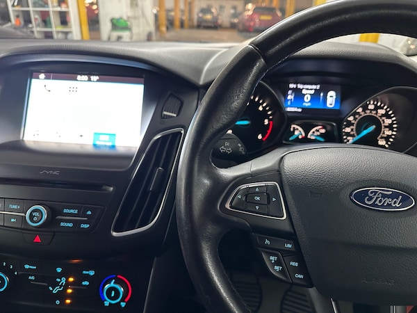 Used Ford Focus 2017 for sale - 75060542: Photo 30
