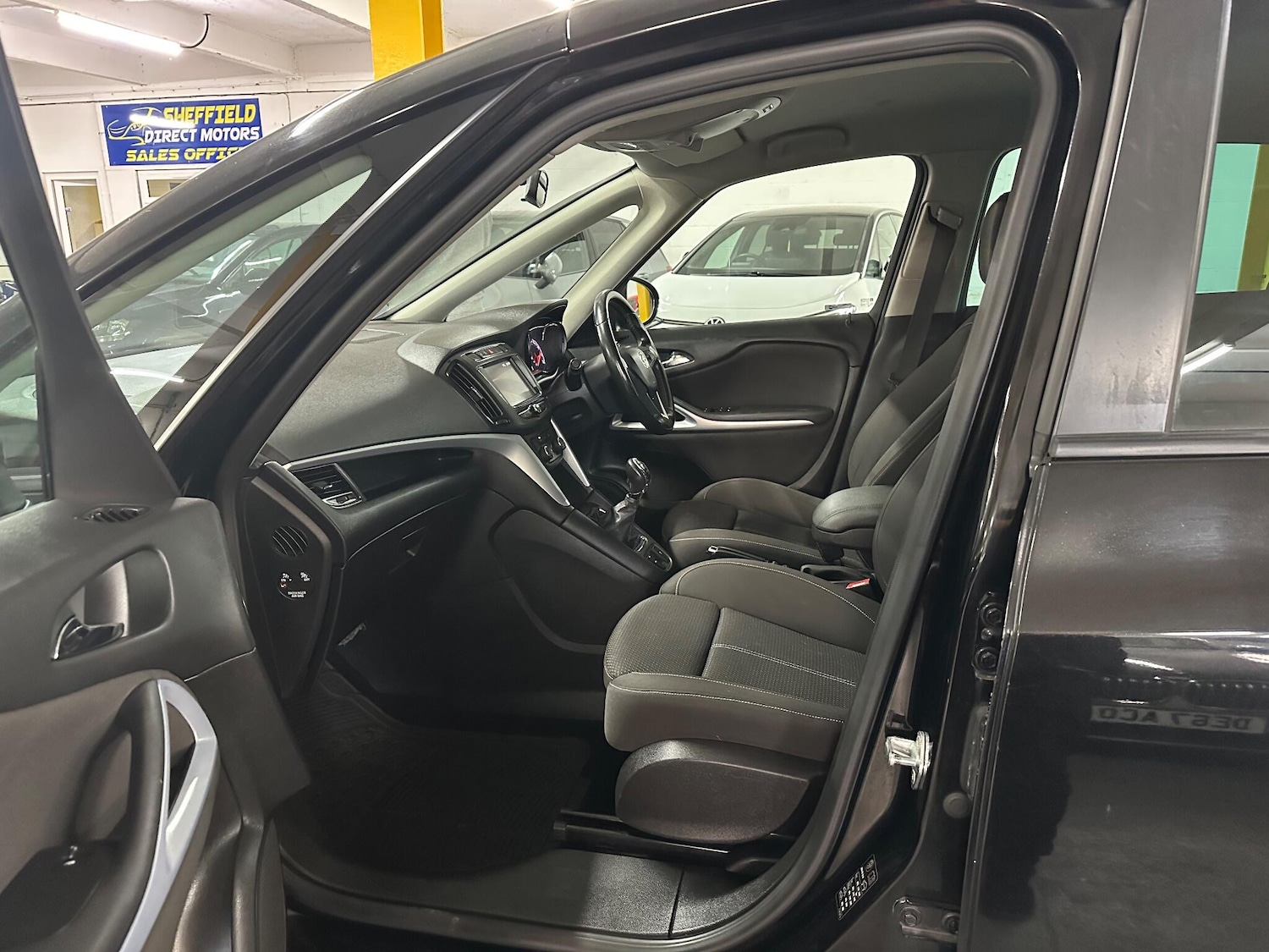 Used Vauxhall Zafira Tourer 2016 for sale - 76307740: Photo 12