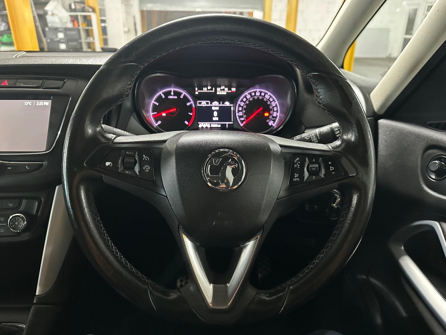 Used Vauxhall Zafira Tourer 2016 for sale - 76307740: Photo 18