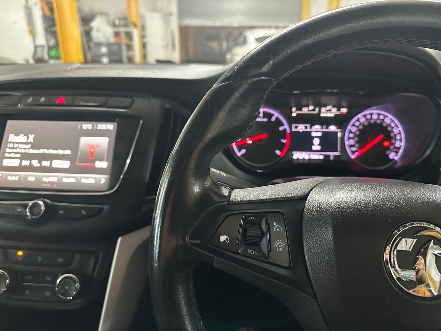 Used Vauxhall Zafira Tourer 2016 for sale - 76307740: Photo 21