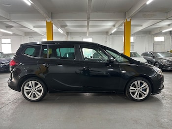 Used Vauxhall Zafira Tourer 2016 for sale - 76307740: Photo