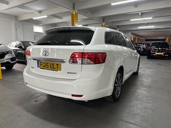 Used Toyota Avensis 2015 for sale - 78416345: Photo