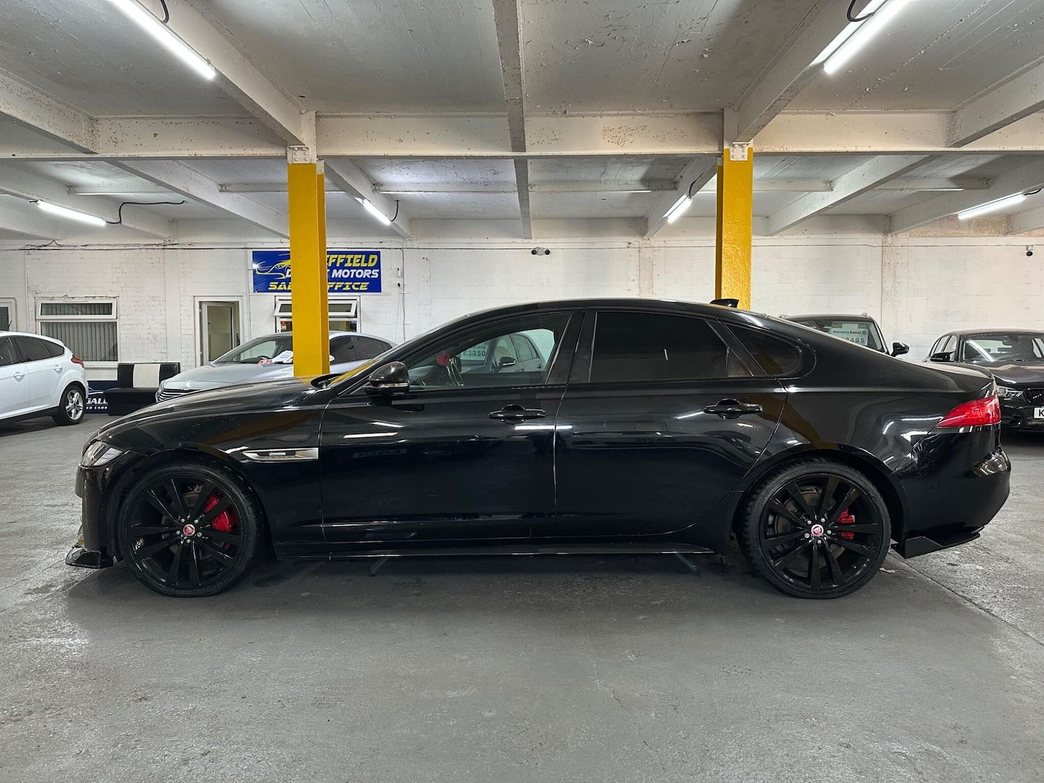 Used Jaguar XF 2016 for sale - 76988296: Photo 6