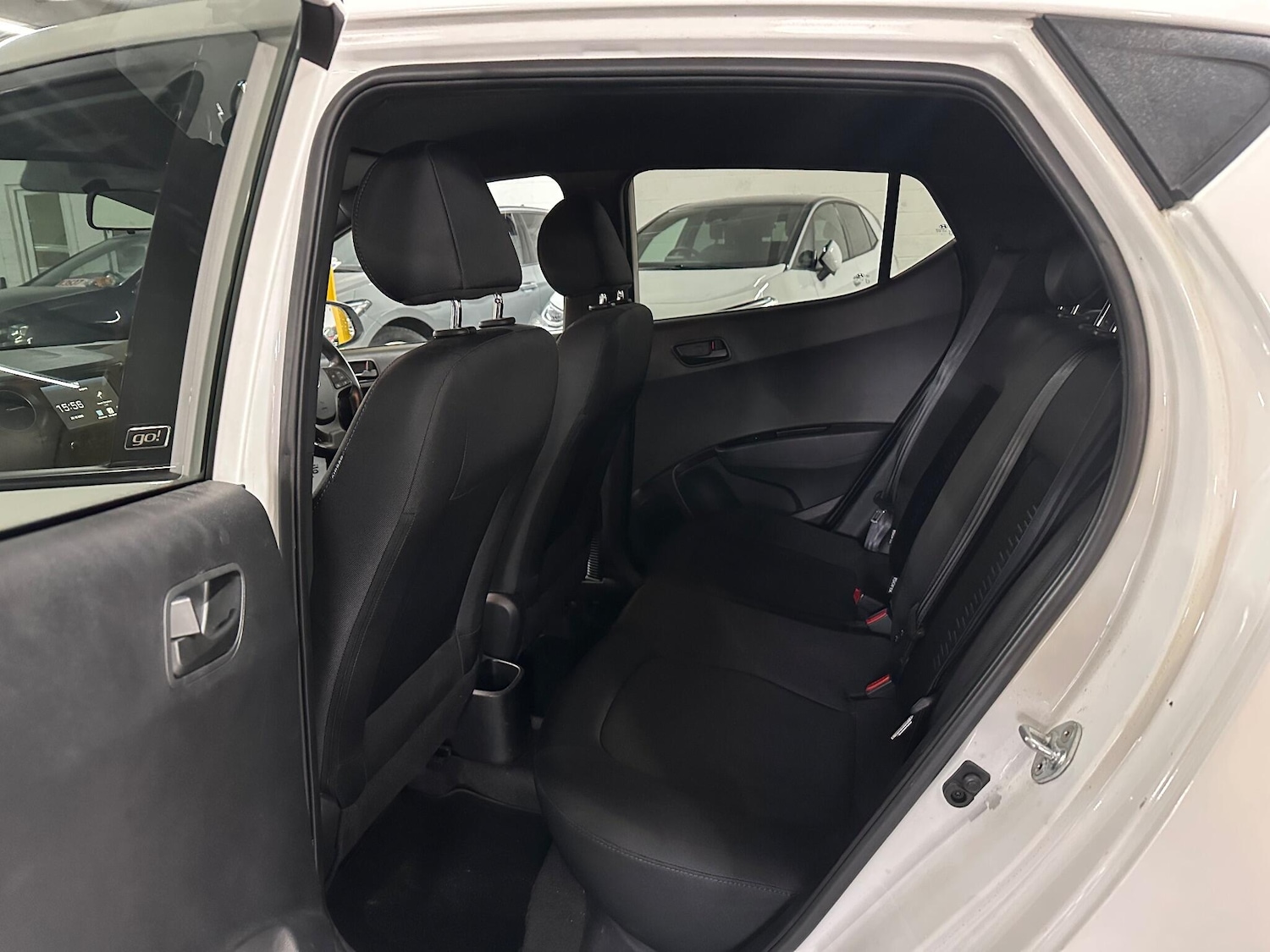 Used Hyundai i10 2018 for sale - 76349056: Photo 12
