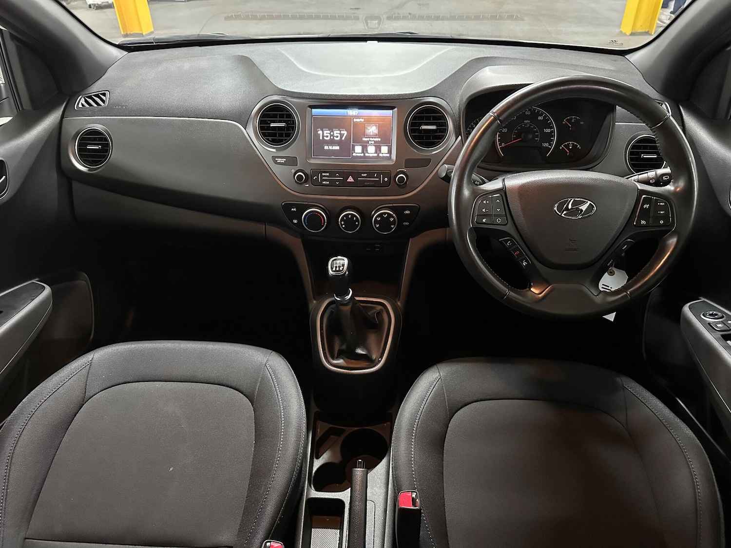 Used Hyundai i10 2018 for sale - 76349056: Photo 15