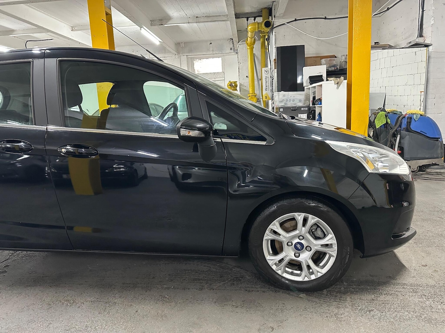 Used Ford B-MAX 2015 for sale - 76270495: Photo 23