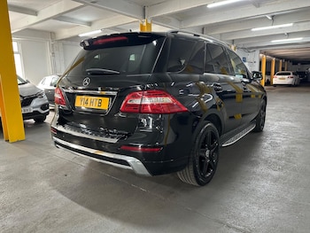 Used Mercedes-Benz M Class 2013 for sale - 78982101: Photo