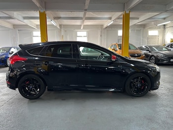 Used Ford Focus 2016 for sale - 75364227: Photo