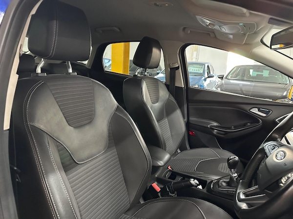 Used Ford Focus 2015 for sale - 76240054: Photo 13