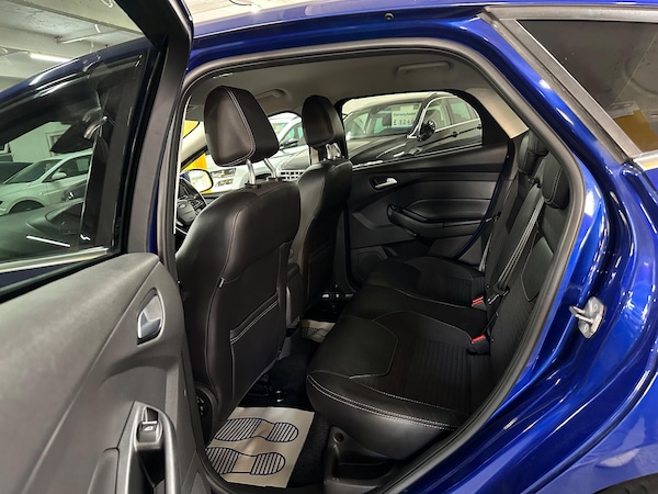 Used Ford Focus 2015 for sale - 76240054: Photo 15