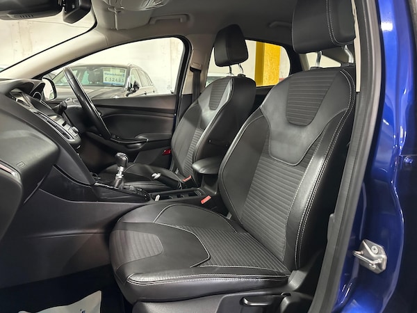 Used Ford Focus 2015 for sale - 76240054: Photo 19