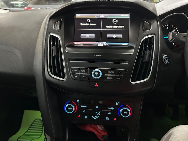 Used Ford Focus 2015 for sale - 76240054: Photo 22