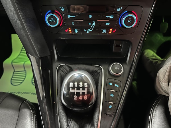 Used Ford Focus 2015 for sale - 76240054: Photo 23
