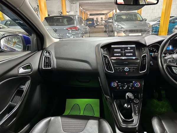 Used Ford Focus 2015 for sale - 76240054: Photo 28