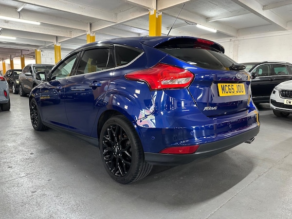 Used Ford Focus 2015 for sale - 76240054: Photo 6