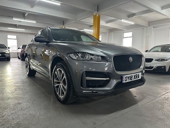 Used Jaguar F-Pace 2018 for sale - 78319238: Photo
