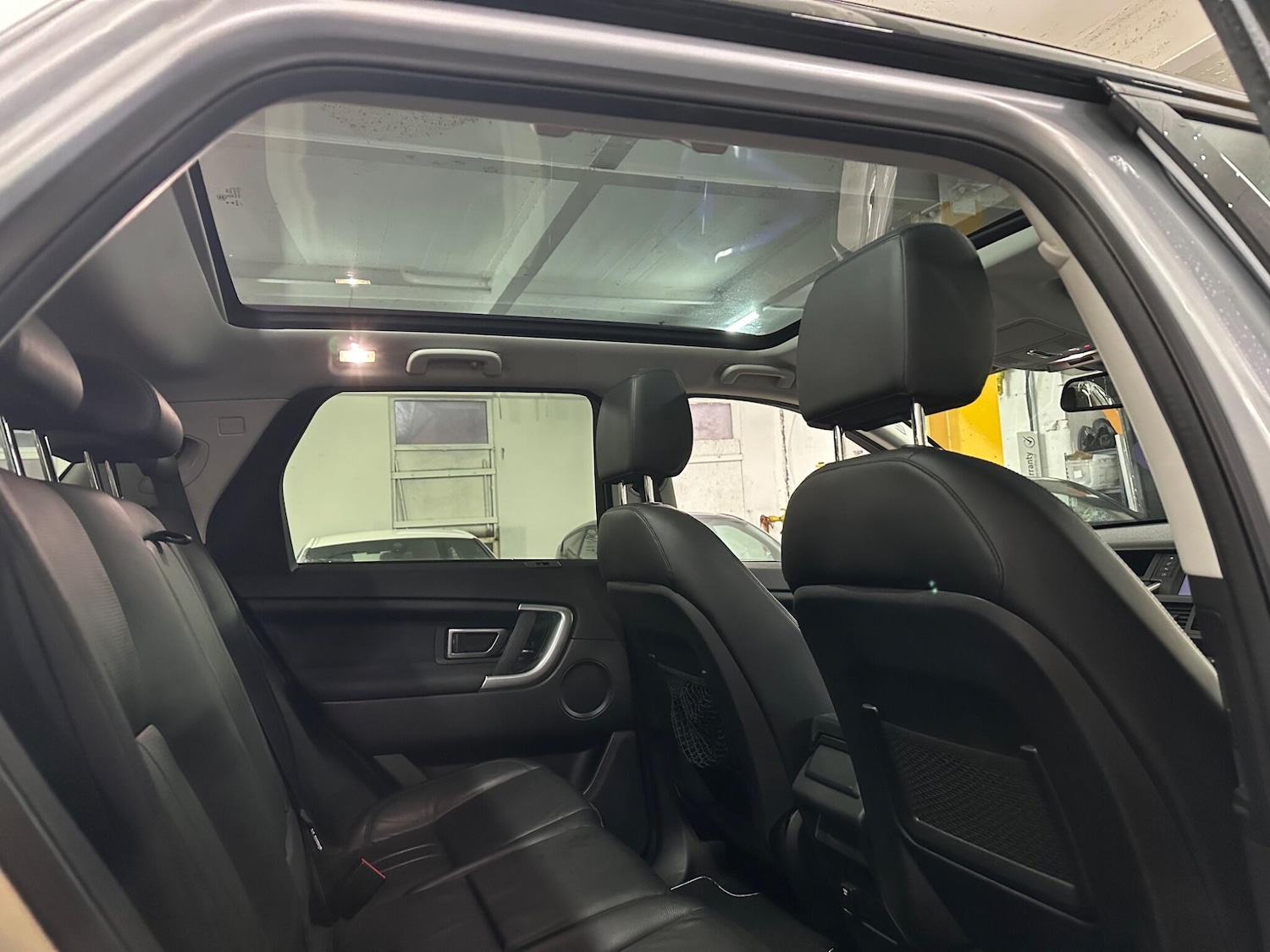 Used Land Rover Discovery Sport 2017 for sale - 77305037: Photo 15