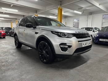 Used Land Rover Discovery Sport 2017 for sale - 77305037: Photo