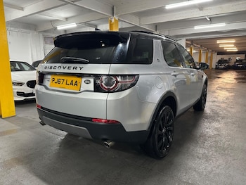 Used Land Rover Discovery Sport 2017 for sale - 77305037: Photo
