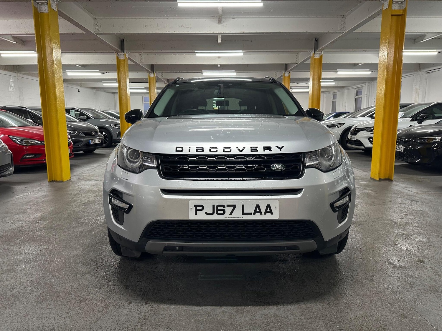 Used Land Rover Discovery Sport 2017 for sale - 77305037: Photo 9