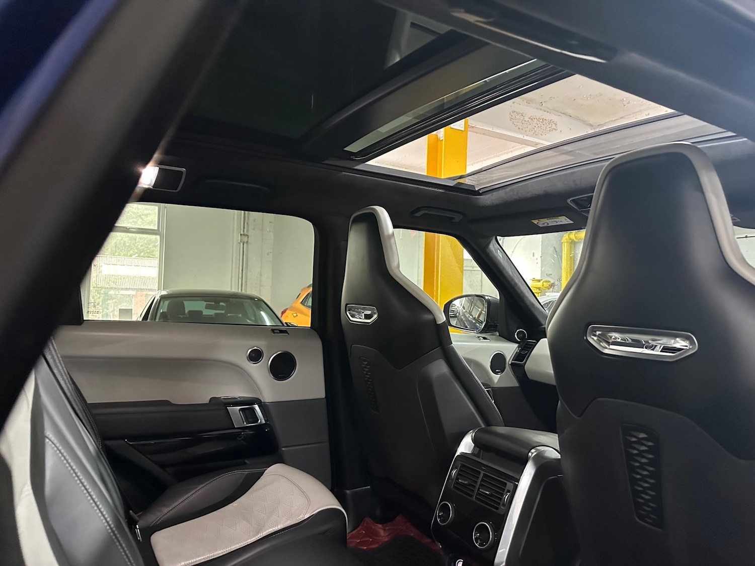 Used Land Rover Range Rover Sport 2019 for sale - 76987647: Photo 15