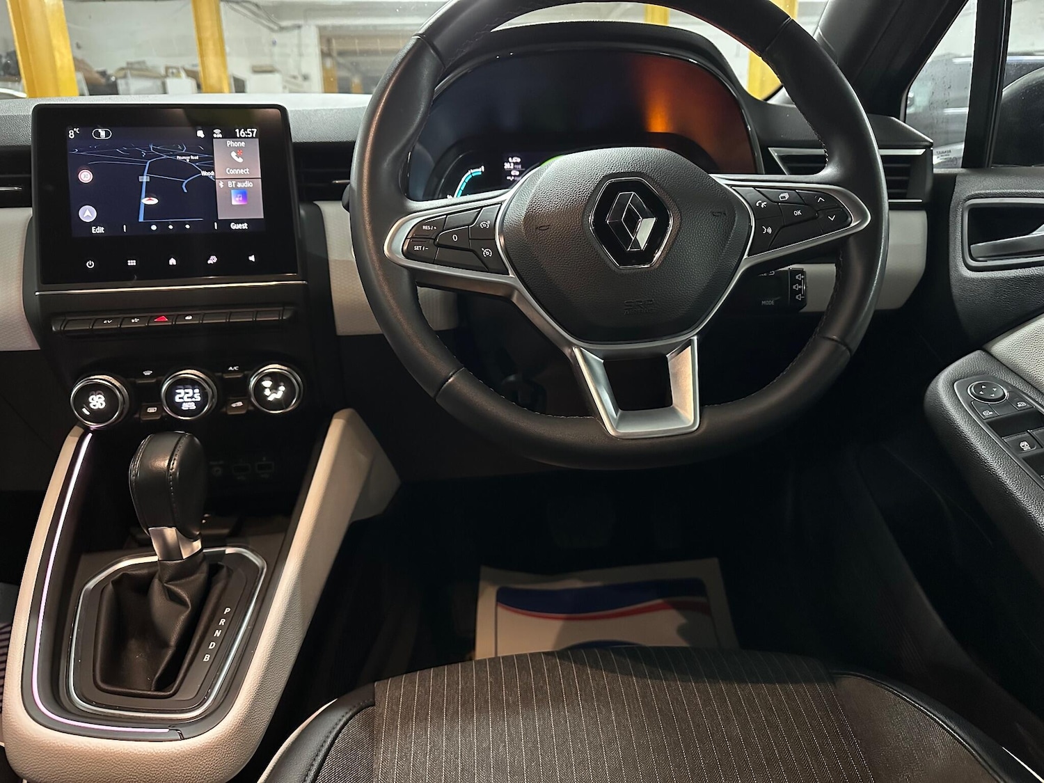 Used Renault Clio 2022 for sale - 76612801: Photo 16