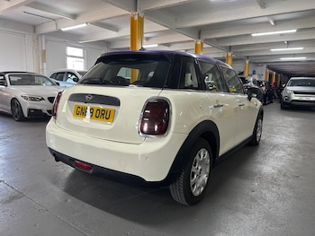 Used MINI Hatch 2018 for sale - 79107298: Photo