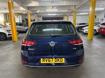 Used Volkswagen Golf 2017 for sale - 78127374: Photo