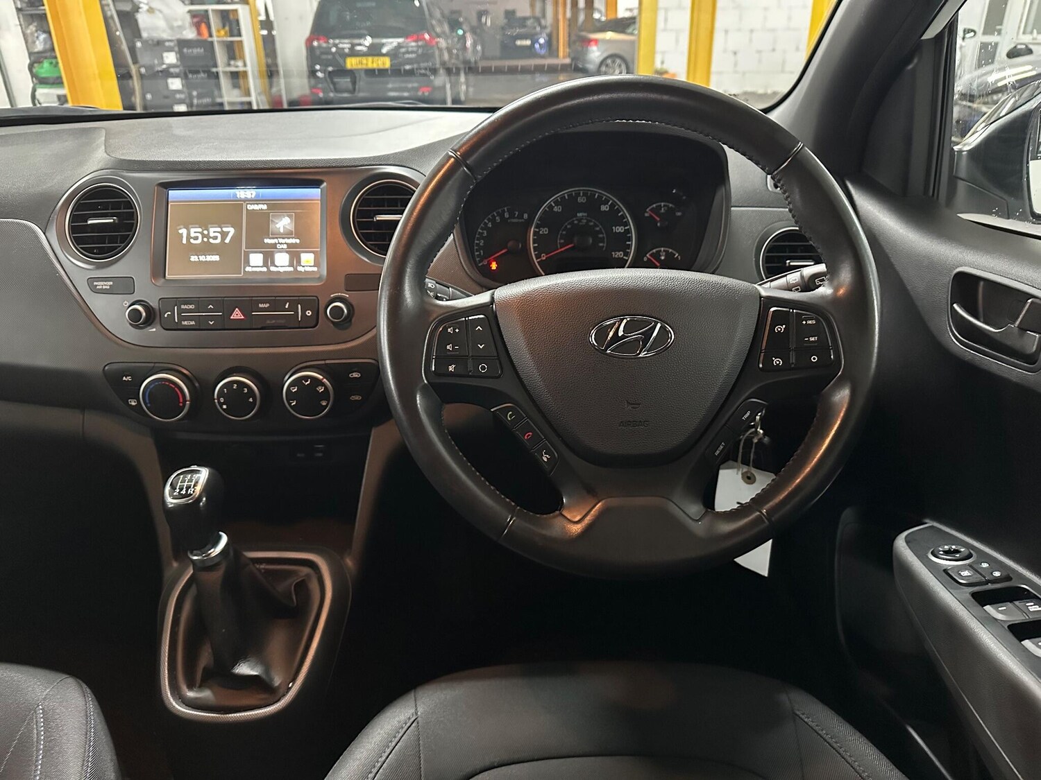 Used Hyundai i10 for sale - 77550522: Photo 17