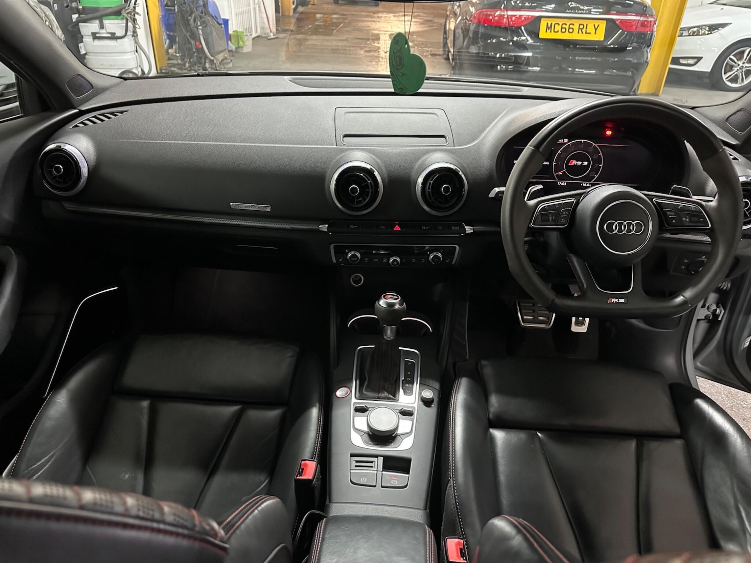 Used Audi RS3 2018 for sale - 76042189: Photo 23