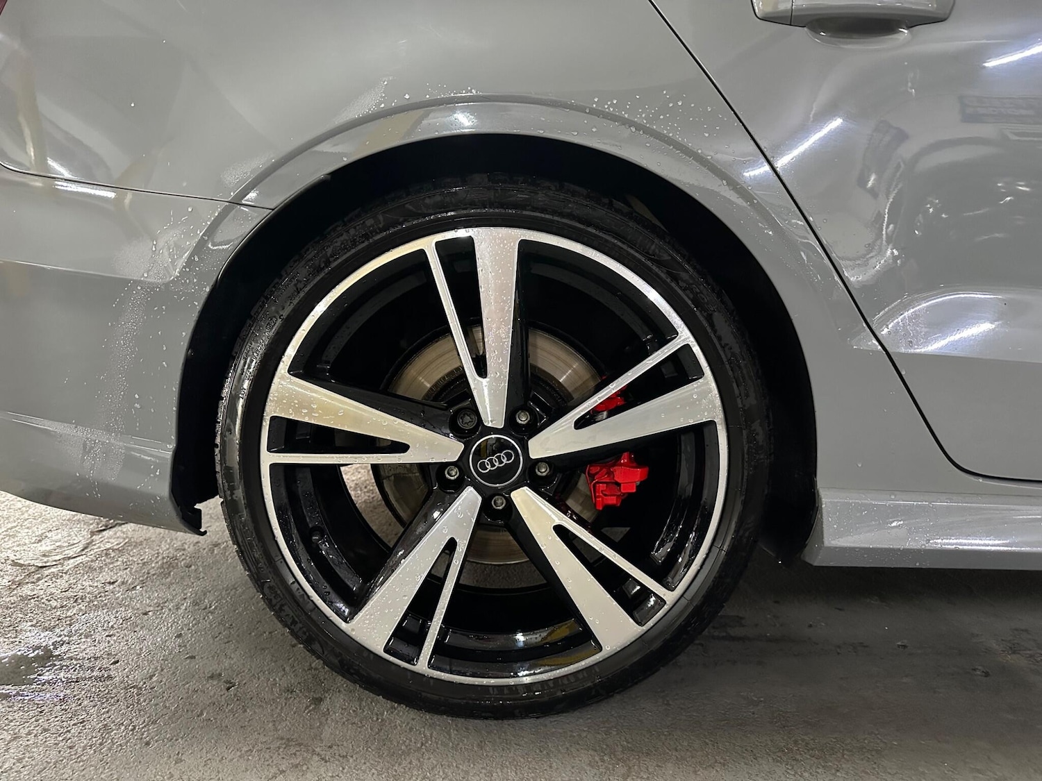 Used Audi RS3 2018 for sale - 76042189: Photo 30