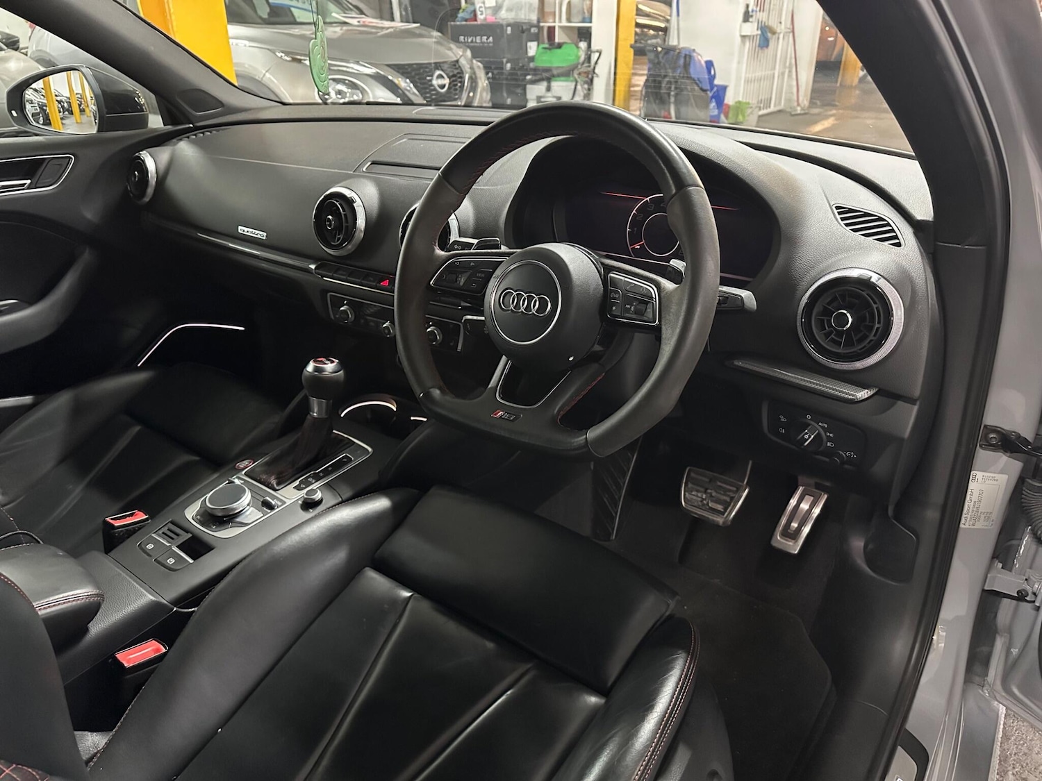 Used Audi RS3 2018 for sale - 76042189: Photo 9