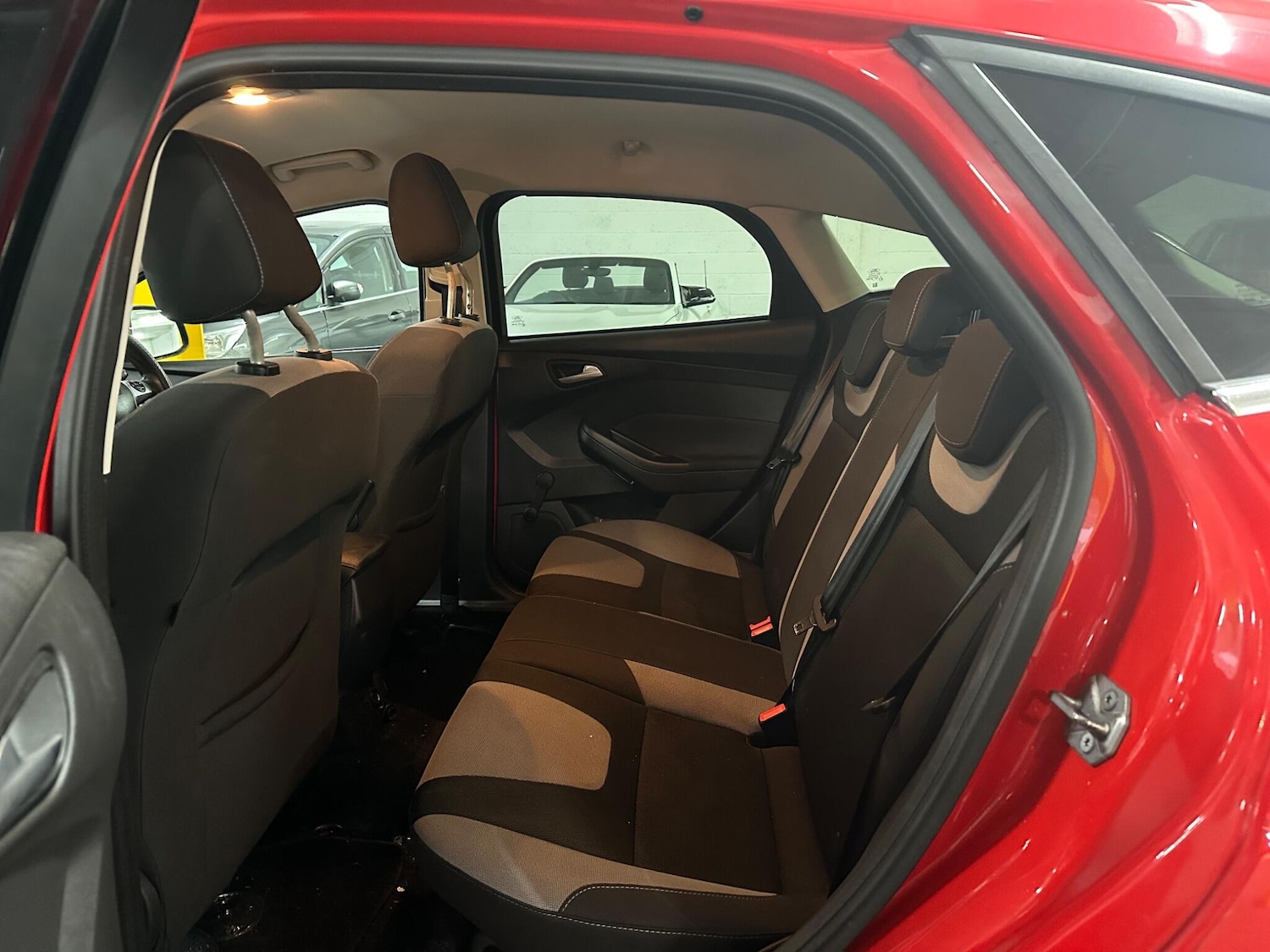 Used Ford Focus 2014 for sale - 77611980: Photo 9