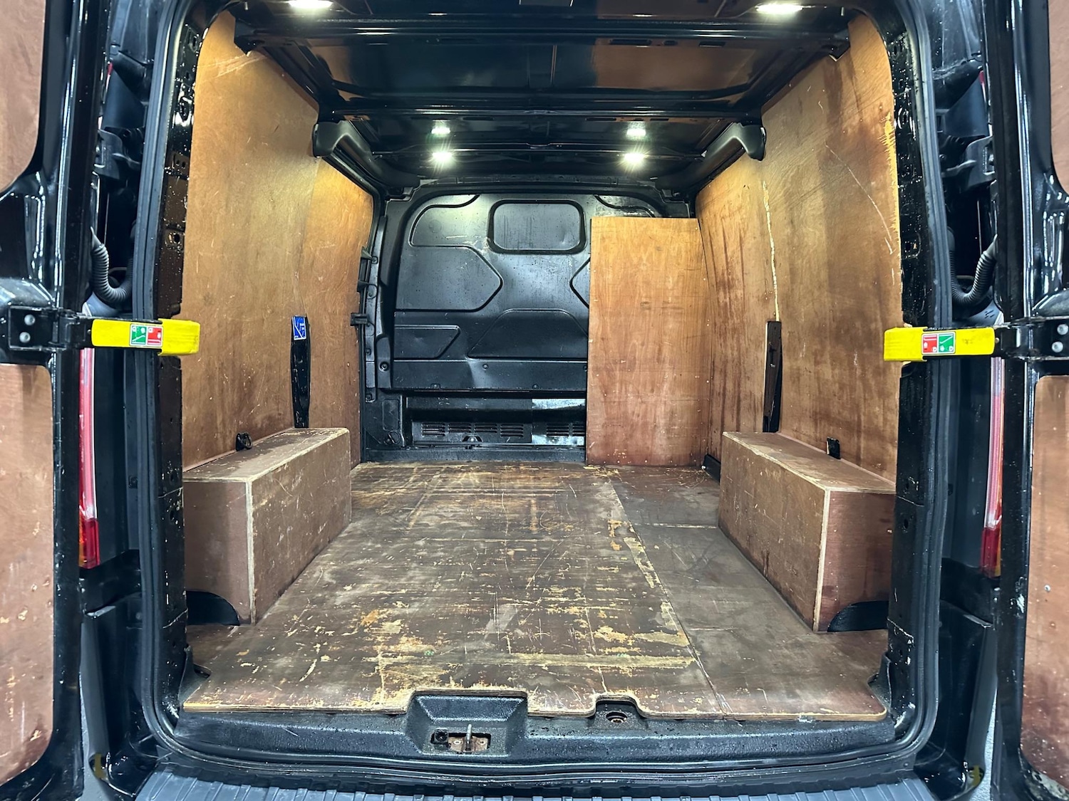 Vehicle 29