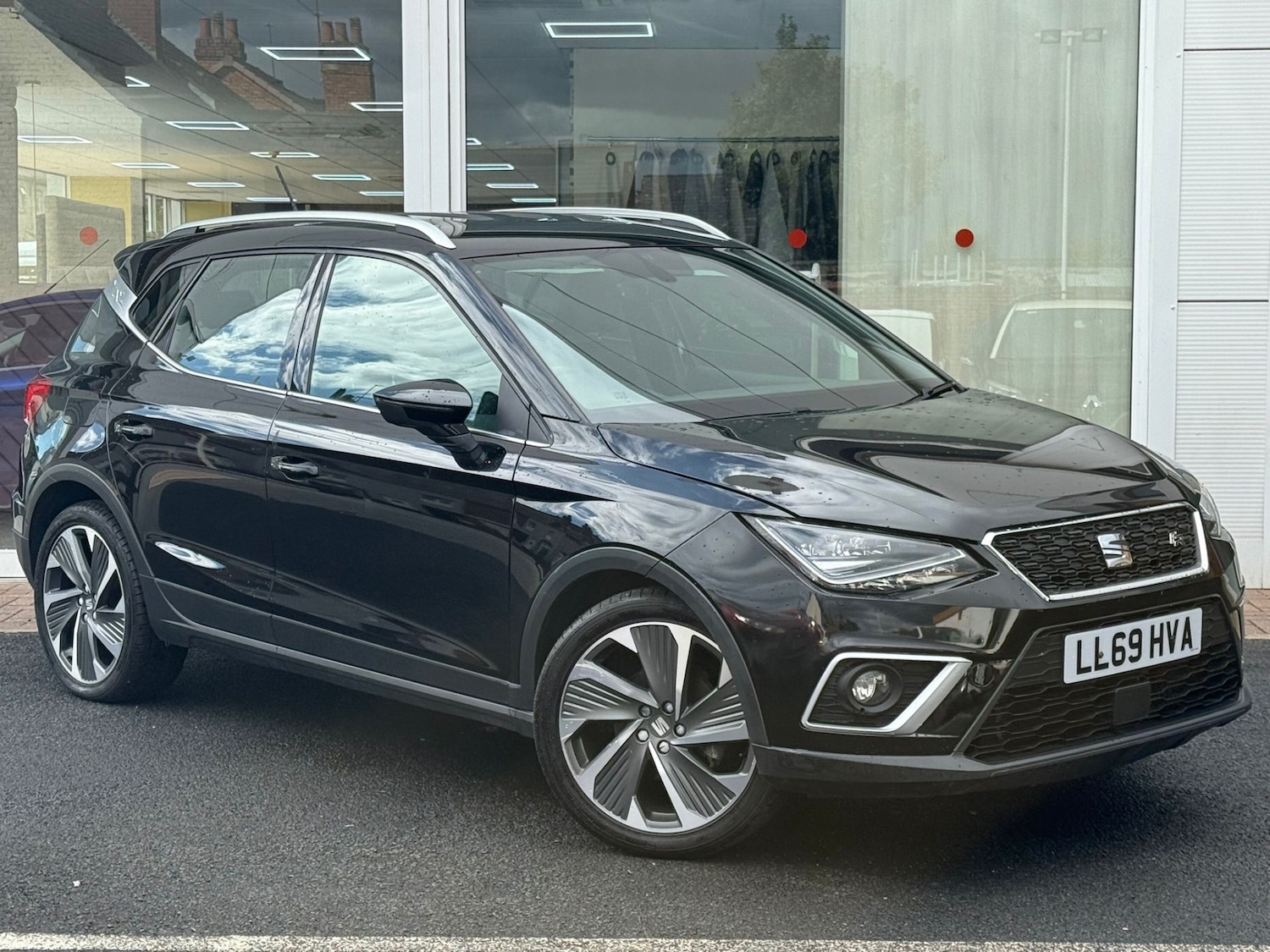 Used SEAT Arona 2019 for sale - 77651516: Photo 1