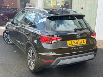 Used SEAT Arona 2019 for sale - 77651516: Photo