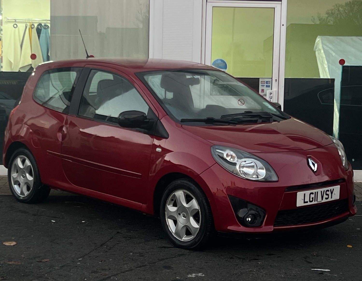 Used Renault Twingo 2011 for sale - 77047886: Photo 4