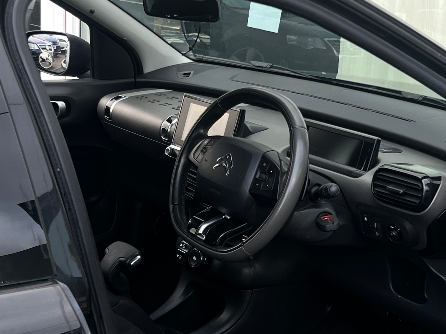 Used Citroen C4 Cactus 2016 for sale - 77245120: Photo 12