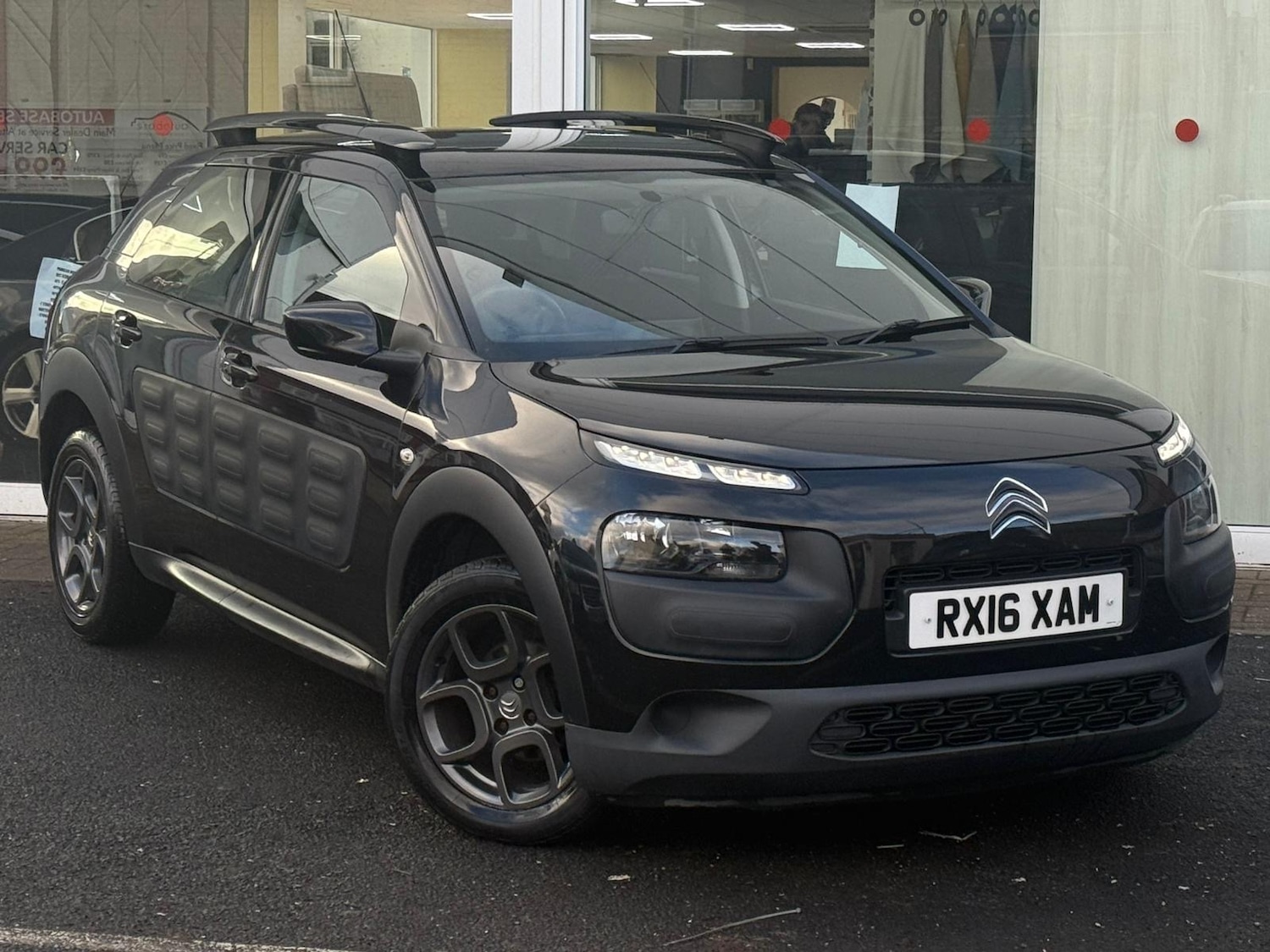 Used Citroen C4 Cactus 2016 for sale - 77245120: Photo 3