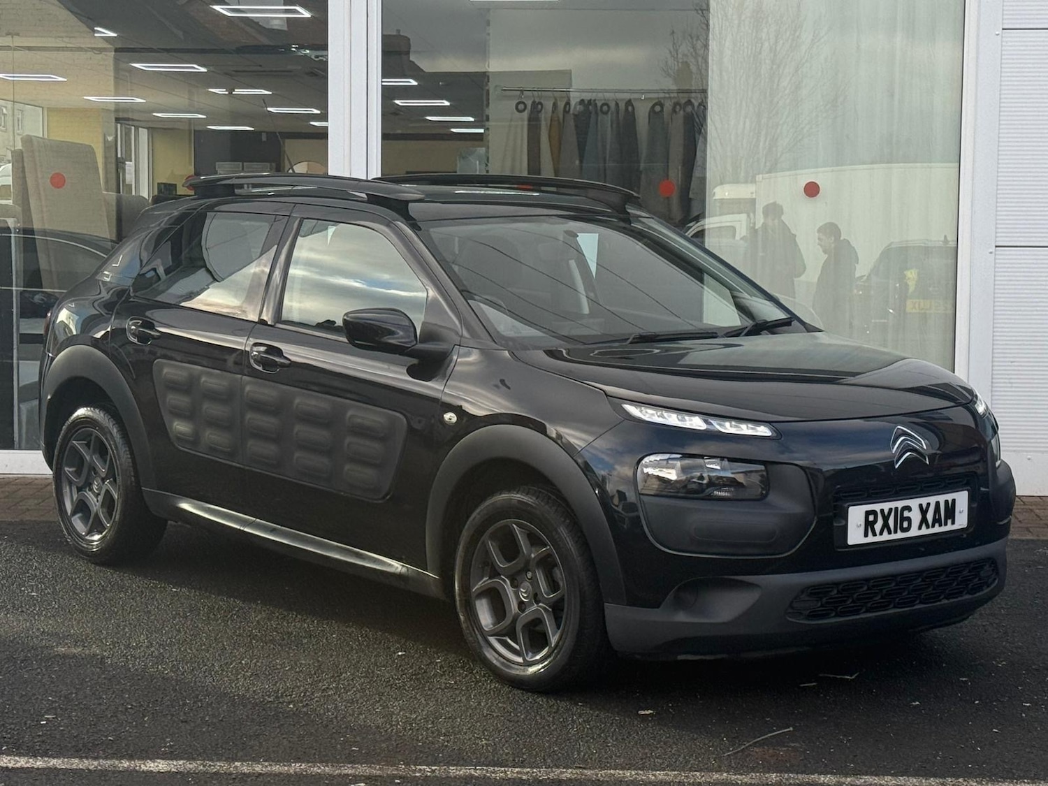 Used Citroen C4 Cactus 2016 for sale - 77245120: Photo 8